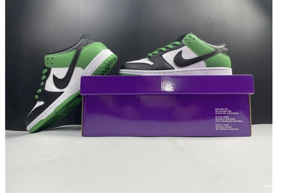 BQ6817-302 Low Green Nike Classic SB Dunk 0210
